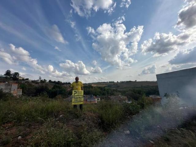 Terreno para venda em Centro, Nepomuceno