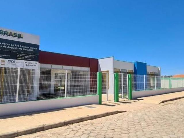Terreno para venda em Centro, Augusto de Lima