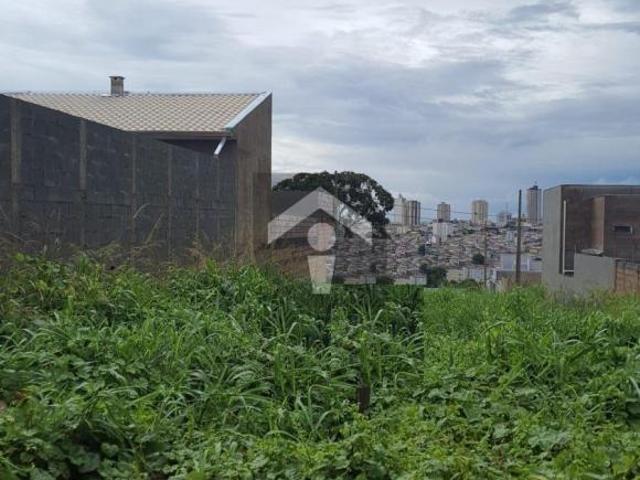 Terreno para venda em Centro, Alfenas