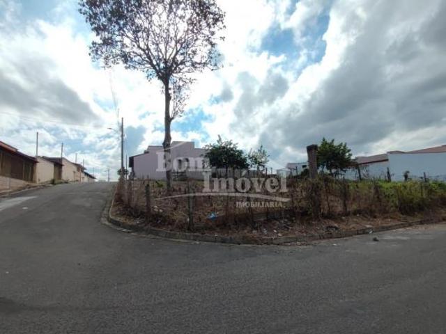 Terreno para venda em Centro, Campo Belo