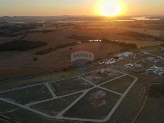 Terreno para venda em Centro de 1185.68m²