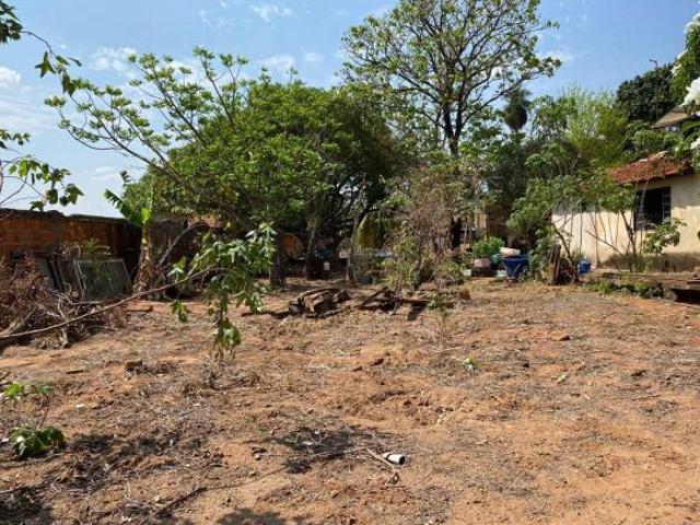 Terreno para venda em Centro de 242.00m²