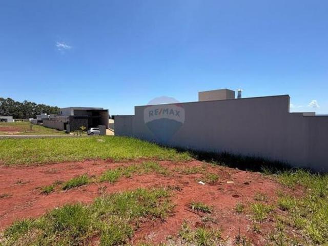 Terreno para venda em Centro de 275.00m²