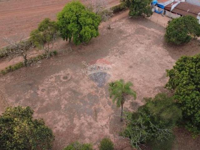 Terreno para venda em Centro de 2000.00m²