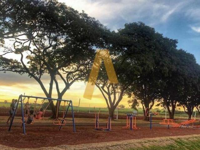Terreno para venda em Centro de 200.00m²