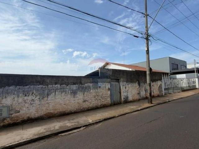 Terreno para venda em Centro de 636.60m²