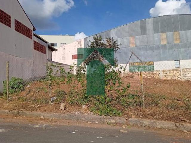 Terreno para venda em Centro, Lambari