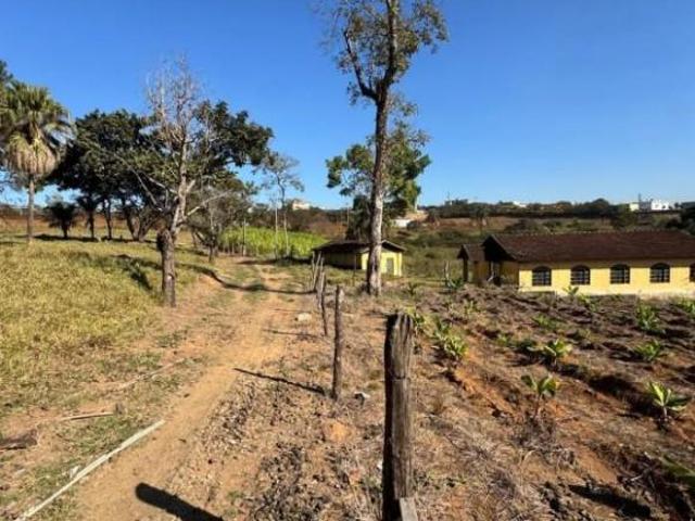 Terreno para venda em Centro, Sarzedo