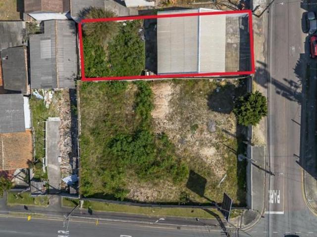 Terreno para Venda em Curitiba, PAROLIN, 3 dormitórios, 2 banheiros, 2 vagas