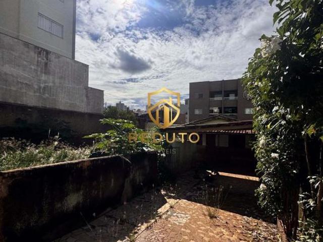 Terreno para venda em Antônio Caixeta, Patos de Minas