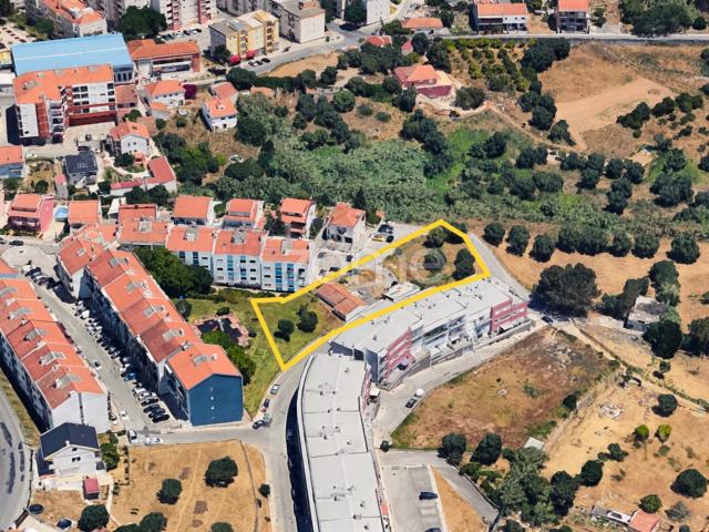 Terreno para venda em Alverca do Ribatejo