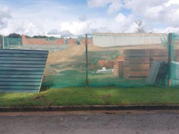 Terreno para venda em Além Ponte de 694.15m²