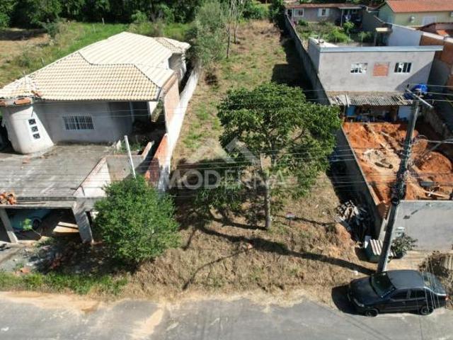 Terreno para Venda em Bofete, Jardim Santa Catarina