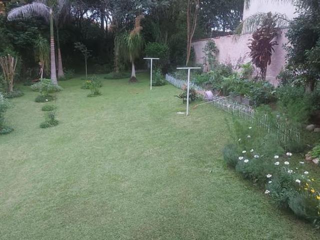 Terreno para venda em Butiatuvinha de 120.00m² com 2 Quartos