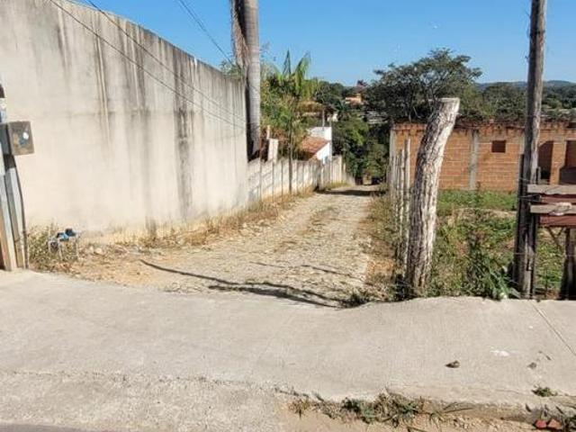 Terreno para venda em Estâncias Imperiais, Contagem