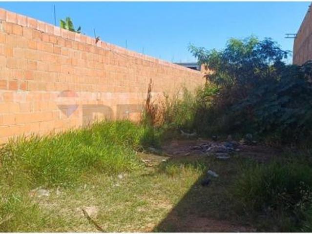 Terreno para venda em Jardim Amanda Ii de 250.00m²