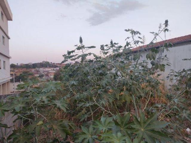 Terreno para venda em Jardim Ana Paula, Anápolis