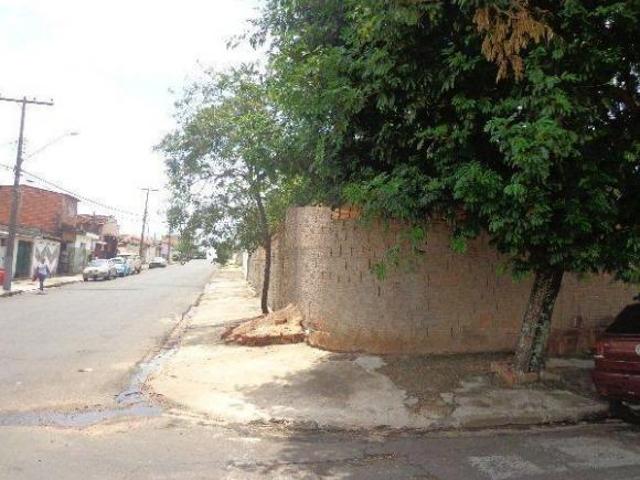Terreno para venda em Jardim Beatriz de 378.00m²