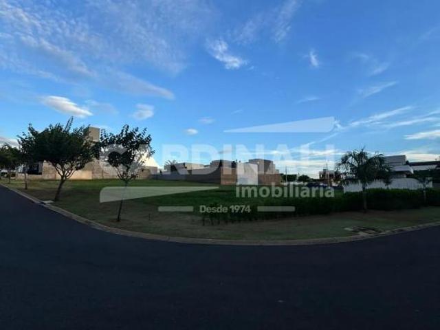 Terreno para venda em Jardim Botânico de 437.00m²