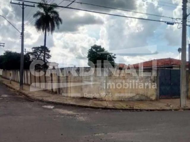 Terreno para venda em Jardim Cruzeiro Do Sul de 330.00m²