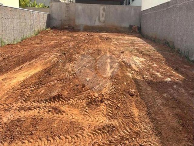 Terreno para venda em Jardim Das Samambaias de 600.00m²