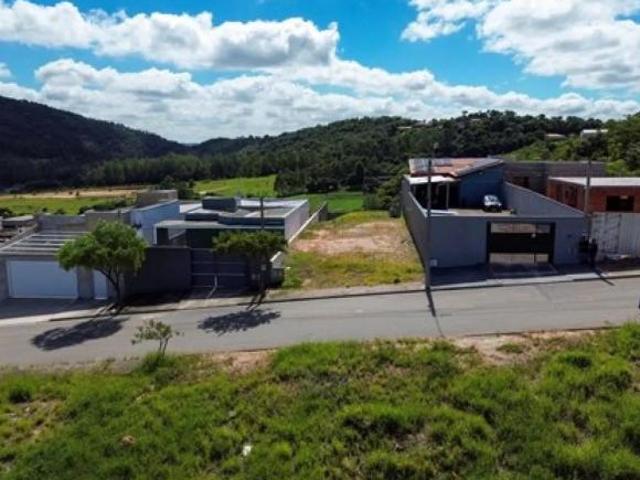 Terreno para venda em Jardim Itália de 391.00m²