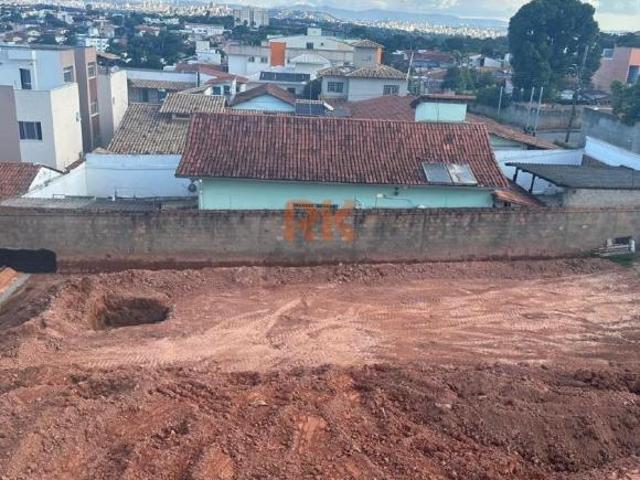 Terreno para venda em Jardim Leblon de 0.01m²