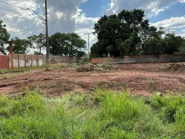 Terreno para venda em Jardim Santa Adélia de 2000.00m²
