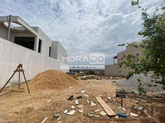 Terreno para venda em Jardim Serrano, Paracatu