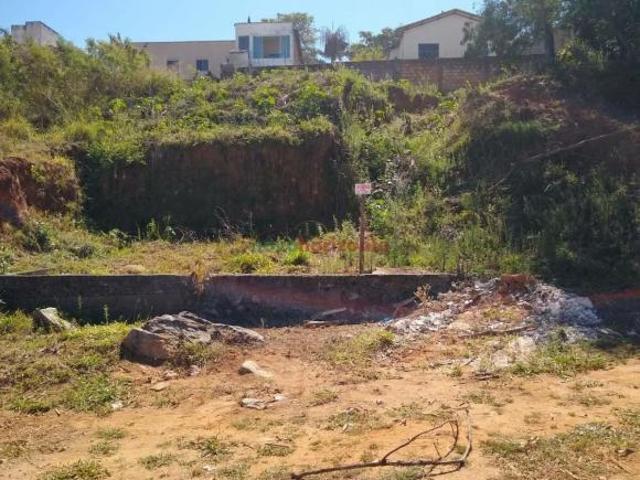 Terreno para venda em Oliveira