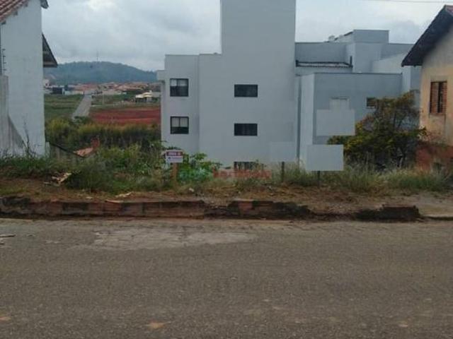 Terreno para venda em Oliveira