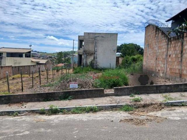 Terreno para venda em Oliveira
