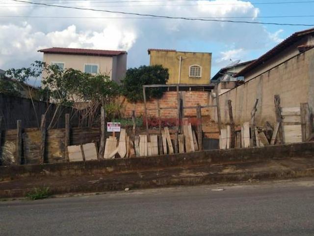 Terreno para venda em Oliveira