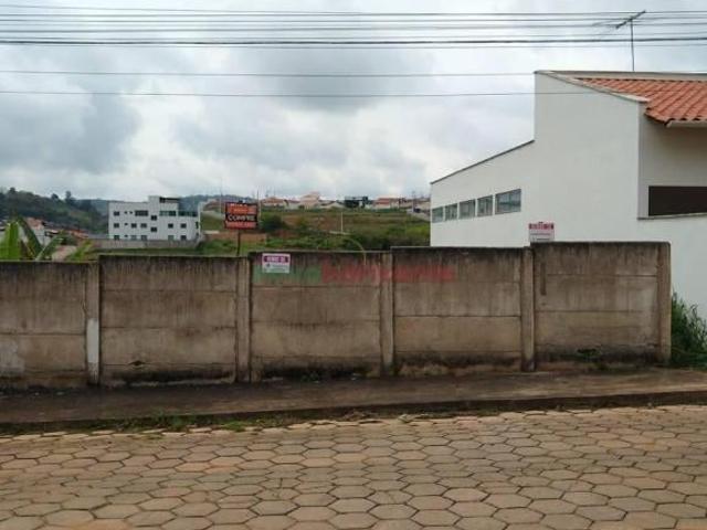 Terreno para venda em Oliveira