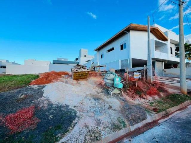 Terreno para venda em Lívia Iii de 250.00m²