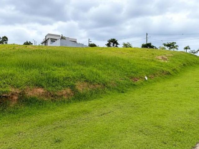 Terreno para venda em Medeiros de 810.00m²