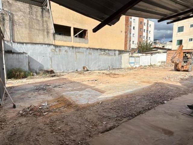 Terreno para venda em Santa Terezinha, Belo Horizonte