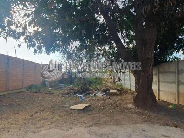 Terreno para venda em Shopping Park, Uberlândia