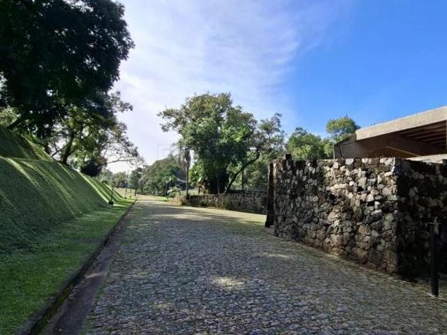 Terreno para venda em Suru de 5538.00m²