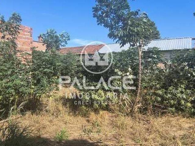 Terreno para venda em Paulista de 1300.00m² com 1 Quarto, 1 Suite e 1 Garagem
