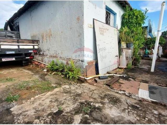 Terreno para venda em Parque Ortolândia de 400.00m² com 1 Quarto e 2 Garagens