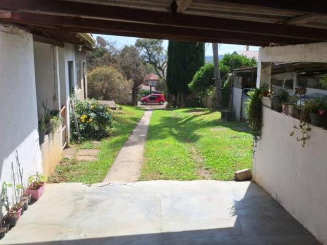 Terreno para venda em Pilarzinho de 880.00m² com 1 Quarto, 1 Suite e 1 Garagem