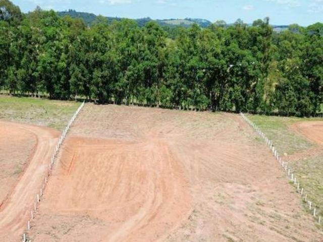 Terreno para Venda em Pinhalzinho, ZONA RURAL