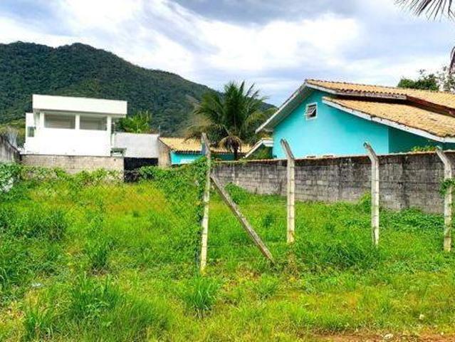 Terreno para venda em Praia Maranduba de 413.00m²