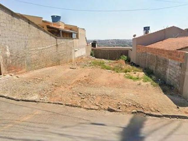Terreno para venda em Rezende, Varginha