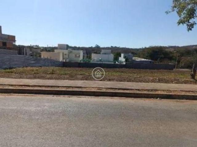 Terreno para venda em Residencial Grand Royale, Montes Claro