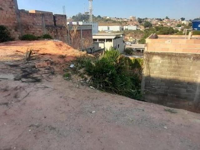 Terreno para venda em Ribeirão das Neves