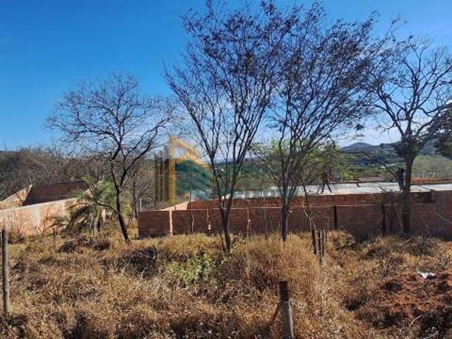 Terreno para venda em Tiradentes Betim de 294.00m²