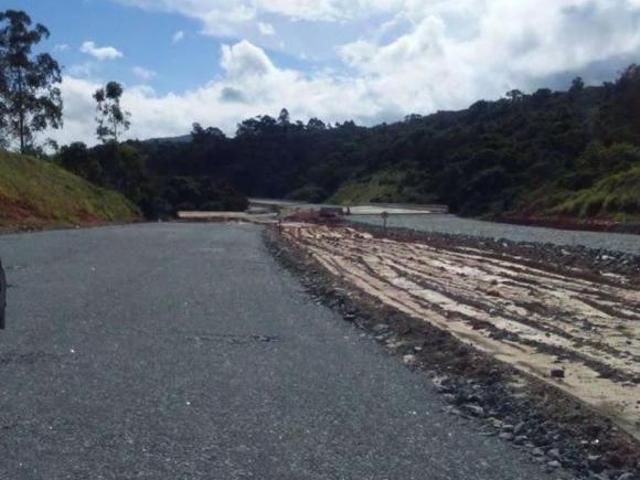 Terreno para venda em Vila Galvão de 220609.00m²