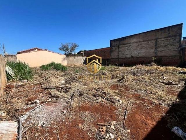 Terreno para venda em Vila Garcia, Patos de Minas